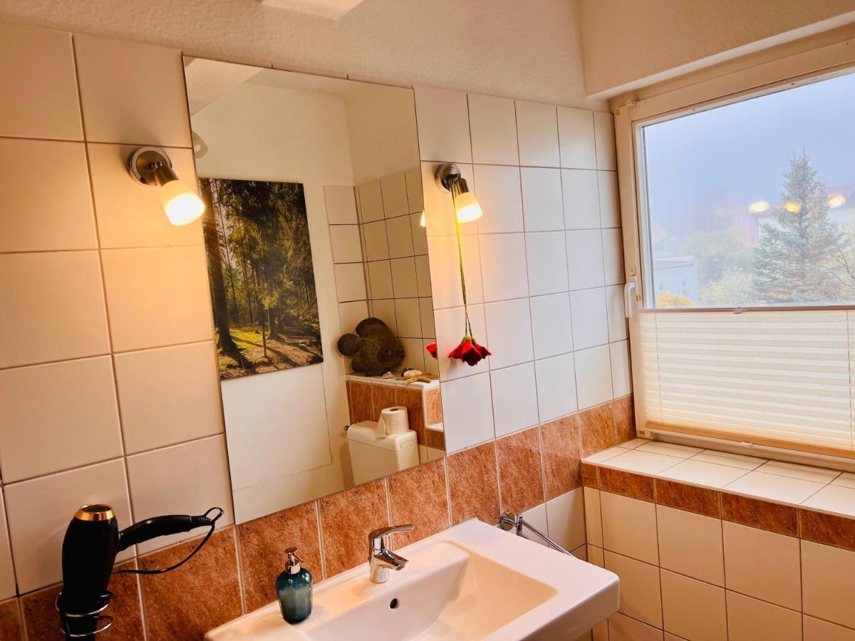 Kuschelige Helle Ferienwohnung Gotha Exterior foto